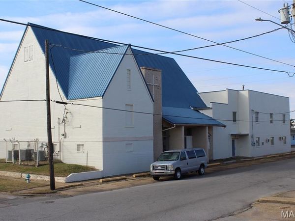 338 Hazel St , Poplar Bluff, MO 63901