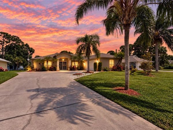 173 Easy Street , Sebastian, FL 32958