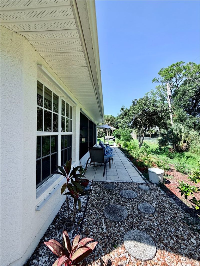 173 Easy Street, Sebastian, FL 32958 Photo