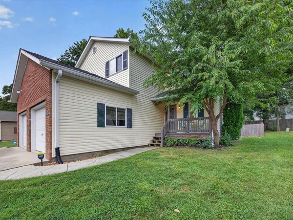 1037 Forest View Drive, Ellettsville, IN 47429