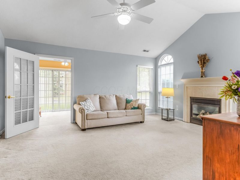 144 Orchard Oak Drive, Blacklick, OH 43004 Photo 7