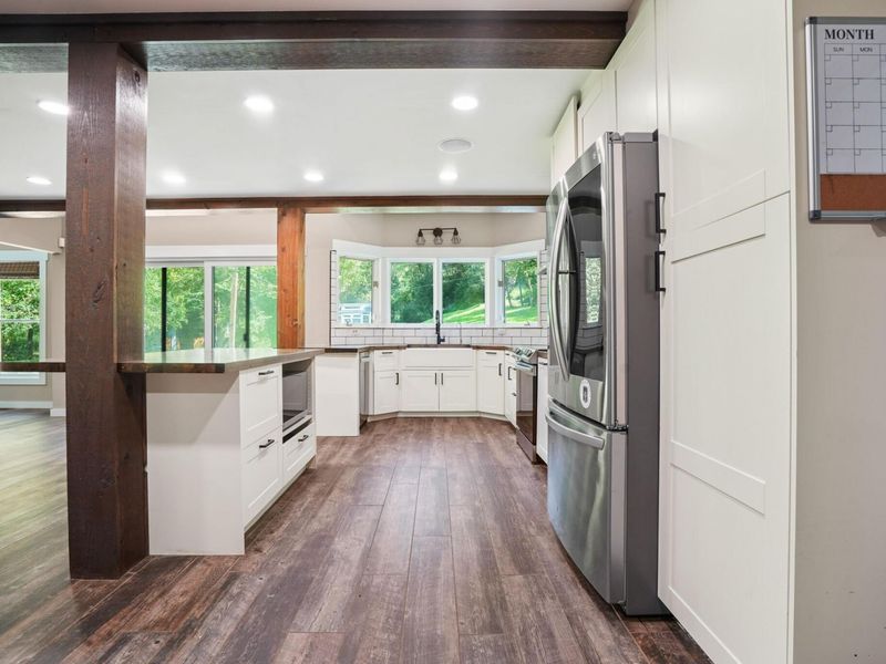 6 Sussex Drive , Athens, OH 45701 Photo 15
