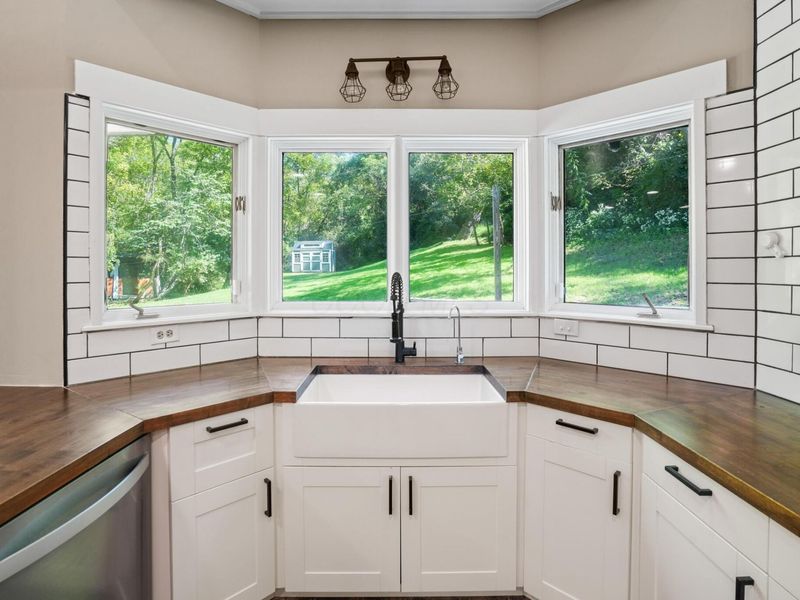 6 Sussex Drive , Athens, OH 45701 Photo 18