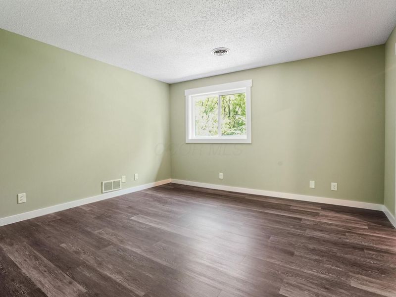 6 Sussex Drive , Athens, OH 45701 Photo 40