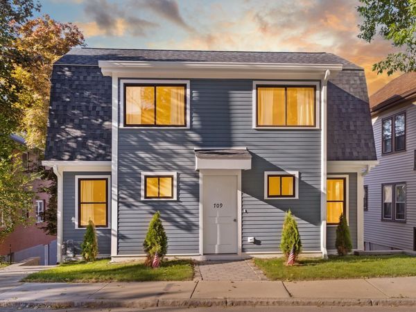 709 Belmont St, Belmont, MA 02478