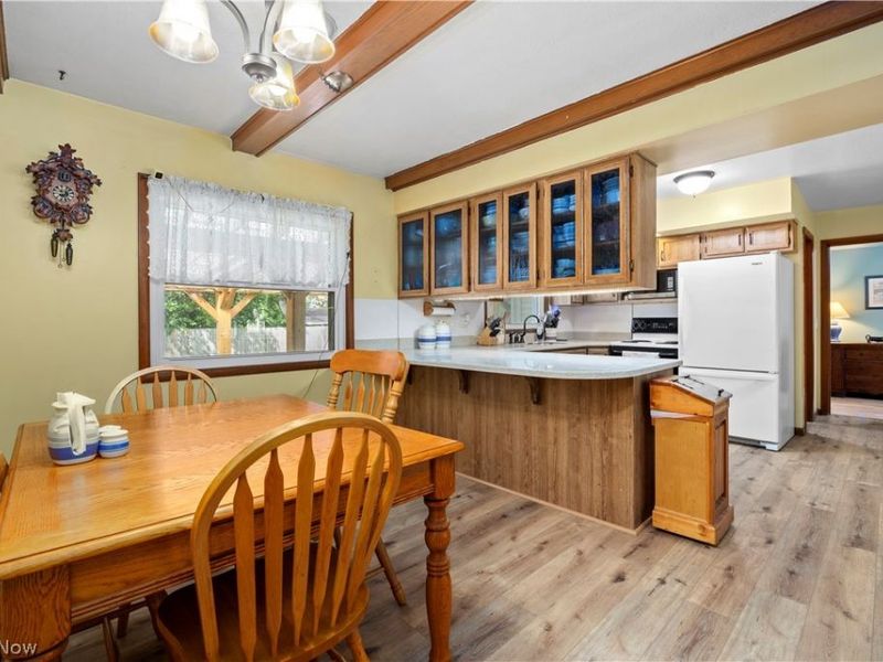 6424 Murray Ridge Road, Elyria, OH 44035 Photo 11