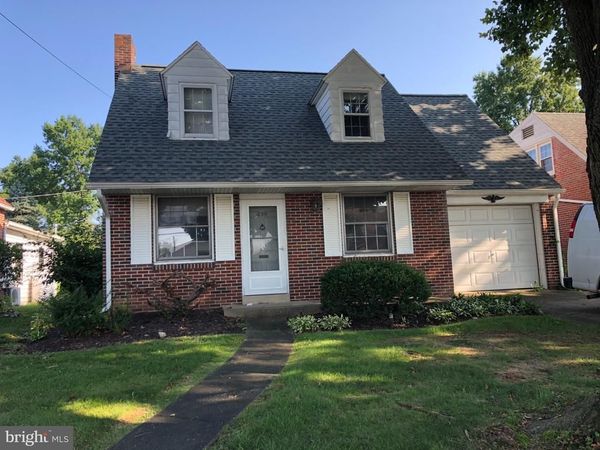 439 CONFER AVENUE , HAMBURG, PA 19526