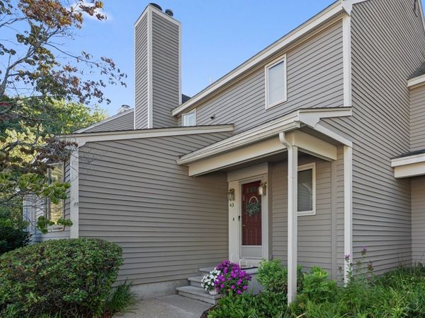 43 Brickett Hill Circle, Unit 43, Haverhill, MA 01830
