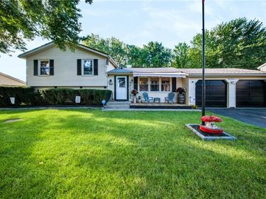 947 Copperkettle Road , Webster, NY 14580