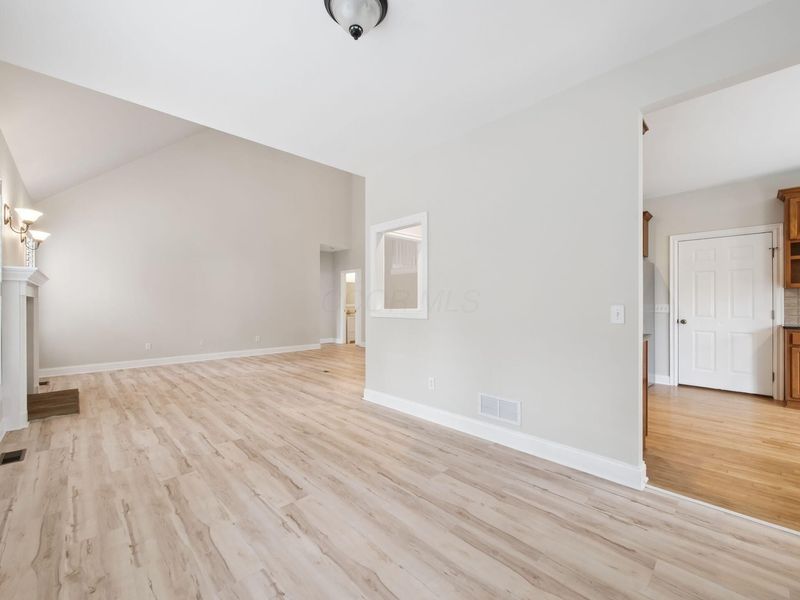 9580 Mission Drive, Plain City, OH 43064 Photo 8