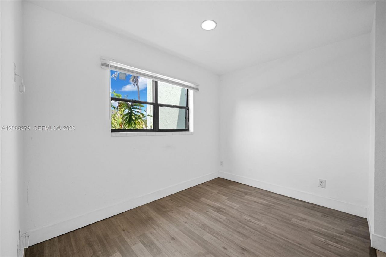 4021 NW 87th Ave, Unit 4021, Sunrise, FL 33351 Photo