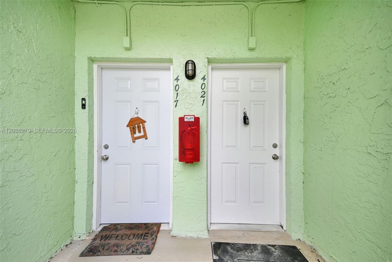4021 NW 87th Ave, Unit 4021, Sunrise, FL 33351 Photo