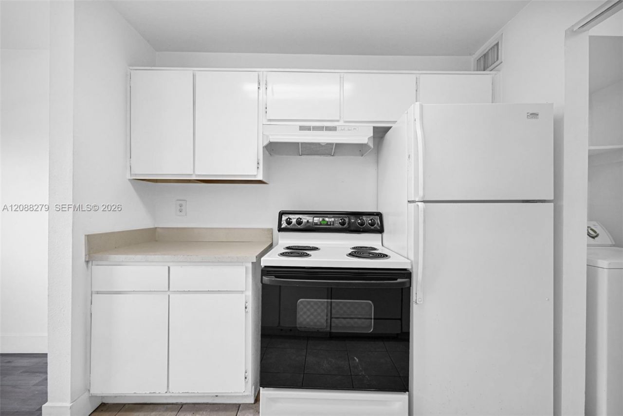4021 NW 87th Ave, Unit 4021, Sunrise, FL 33351 Photo