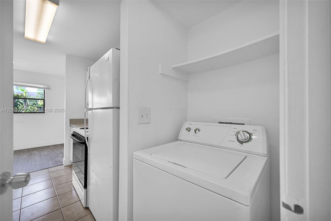 4021 NW 87th Ave, Unit 4021, Sunrise, FL 33351 Photo