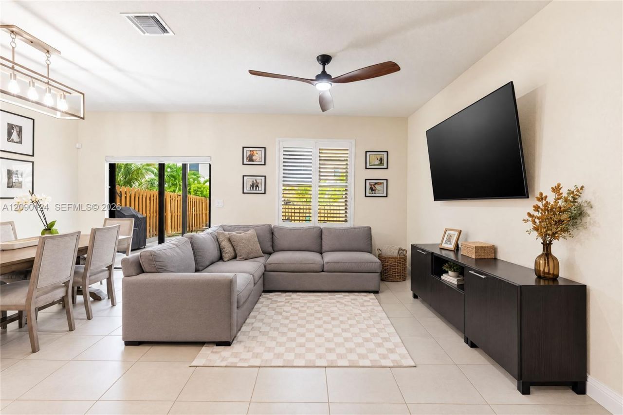 25304 SW 108th Ave , Homestead, FL 33032 Photo