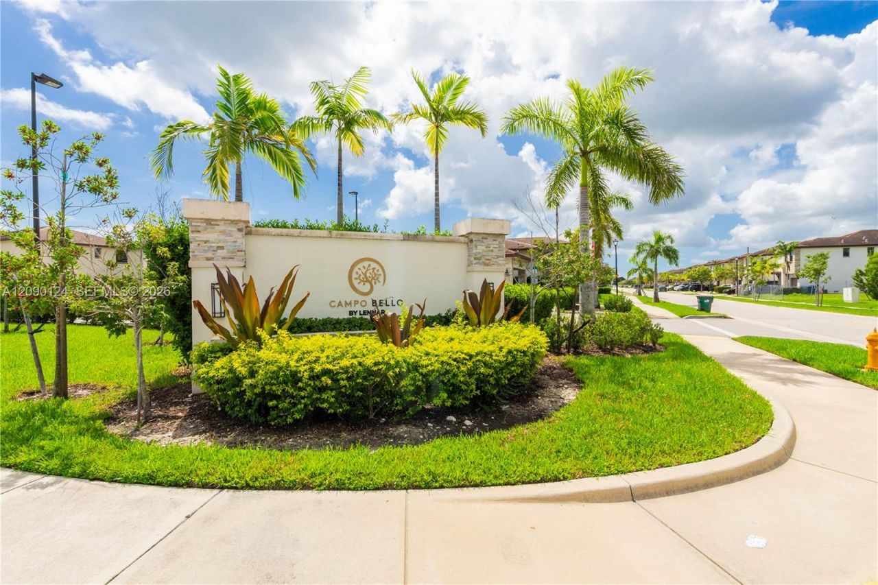 25304 SW 108th Ave , Homestead, FL 33032 Photo