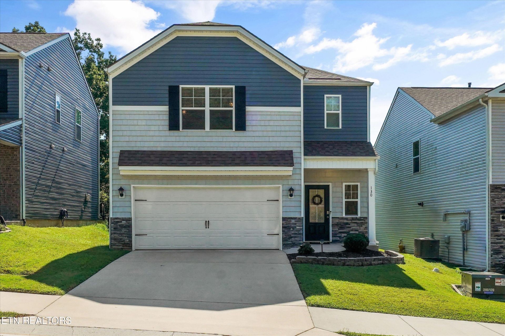 130 Harbour Pointe Lane, Oak Ridge, TN 37830 Main Photo