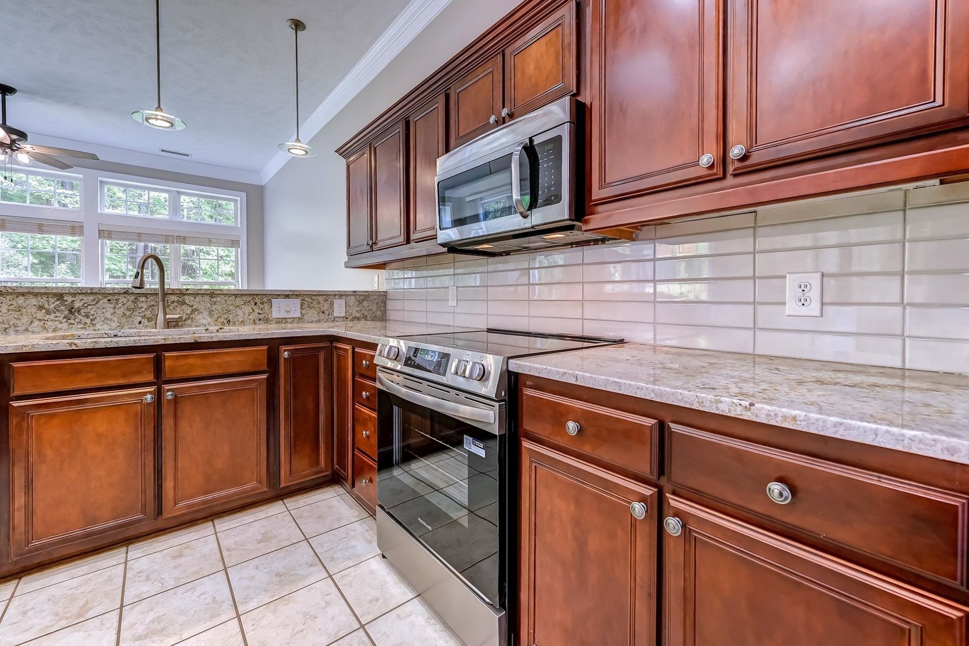 857 Castlebridge Dr.  Photo 14