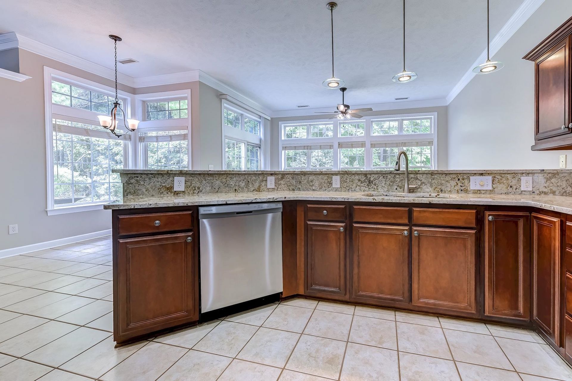 857 Castlebridge Dr.  Photo 15