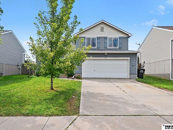 5816 S 193 Street, Omaha, NE 68135