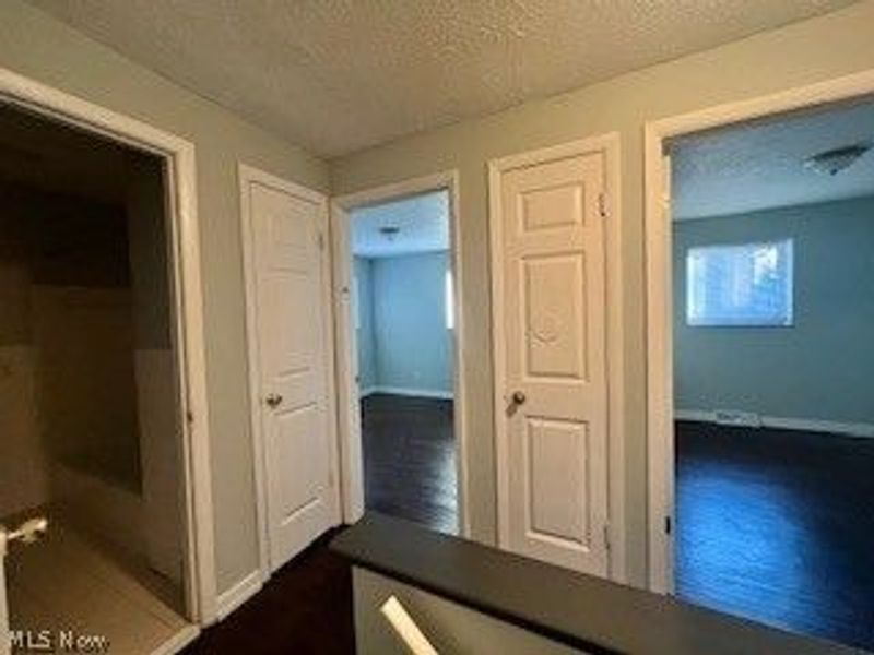 23856 Banbury Circle, Warrensville Heights, OH 44128 Photo 9