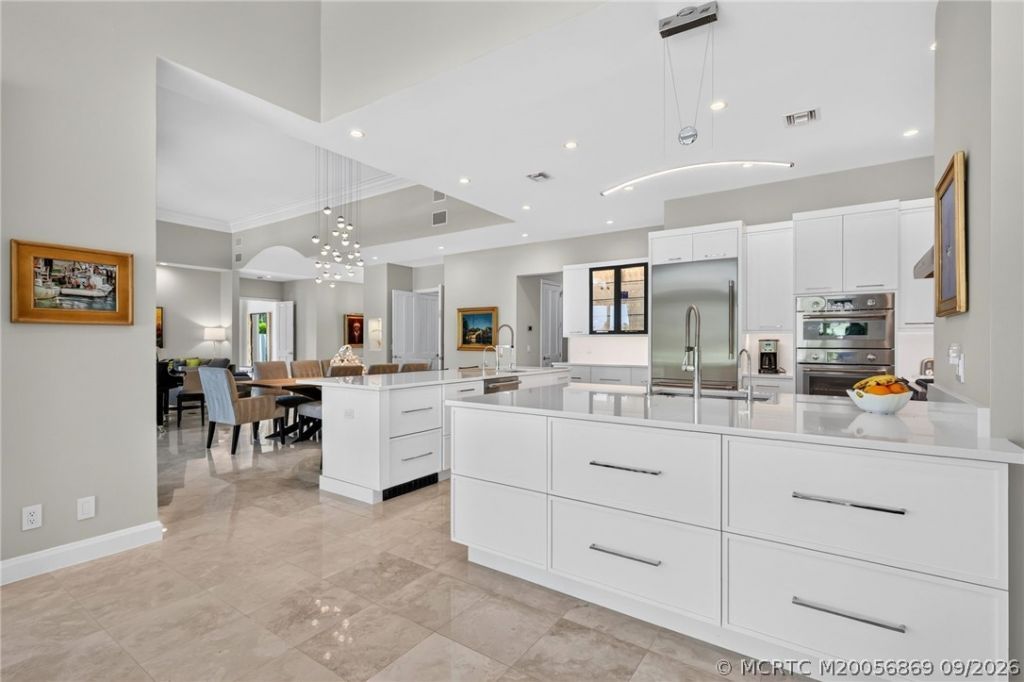 7037 SE Harbor Circle , Stuart, FL 34996 Photo