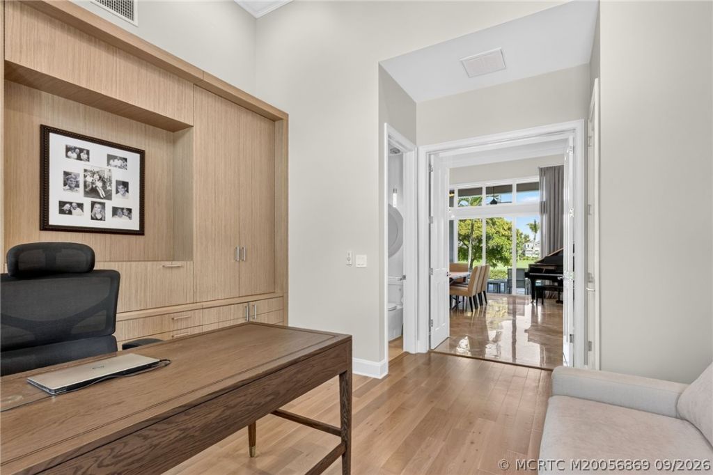 7037 SE Harbor Circle , Stuart, FL 34996 Photo