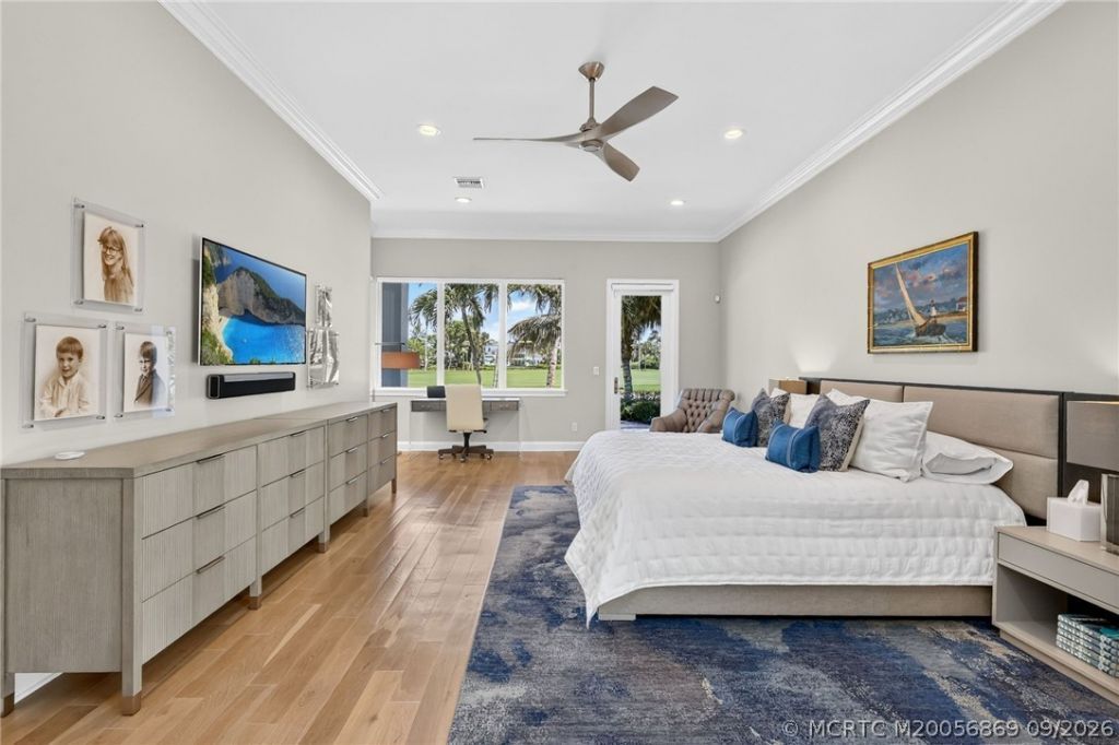 7037 SE Harbor Circle , Stuart, FL 34996 Photo