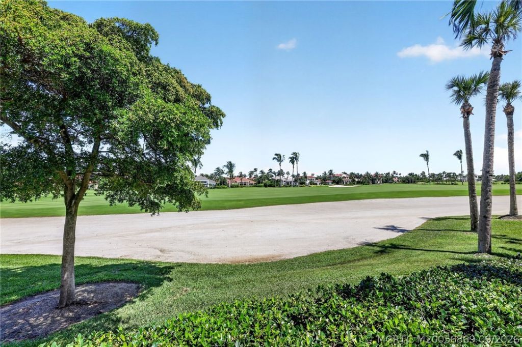7037 SE Harbor Circle , Stuart, FL 34996 Photo