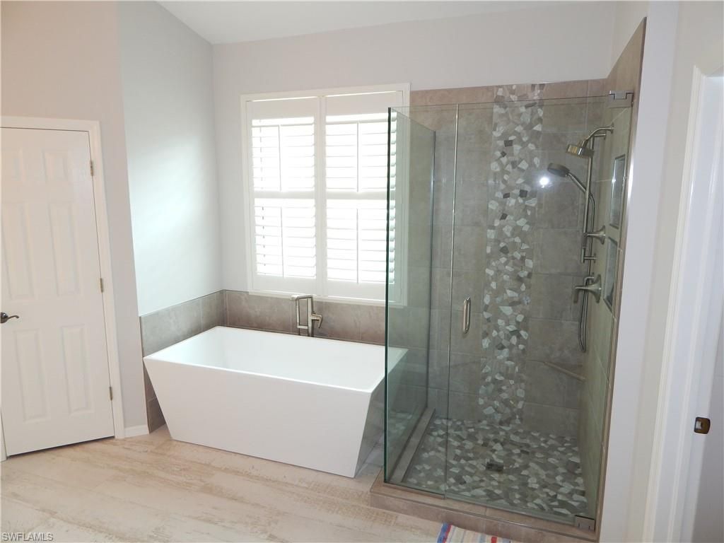 349 Sweet Bay Ln, Naples, FL 34119 Photo