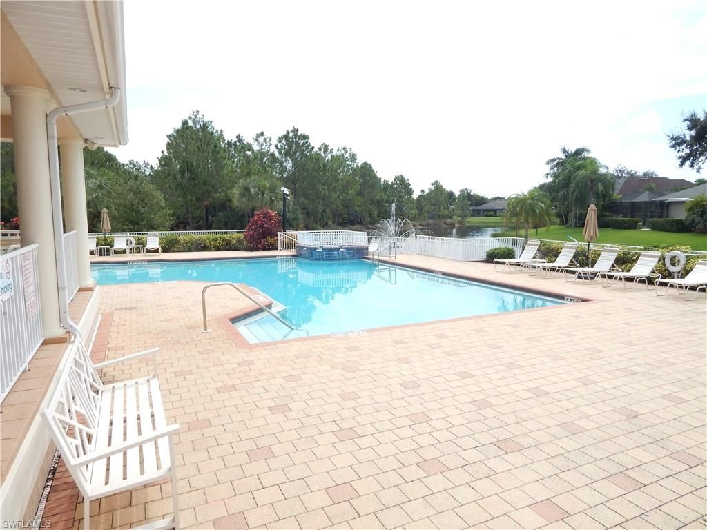 349 Sweet Bay Ln, Naples, FL 34119 Photo
