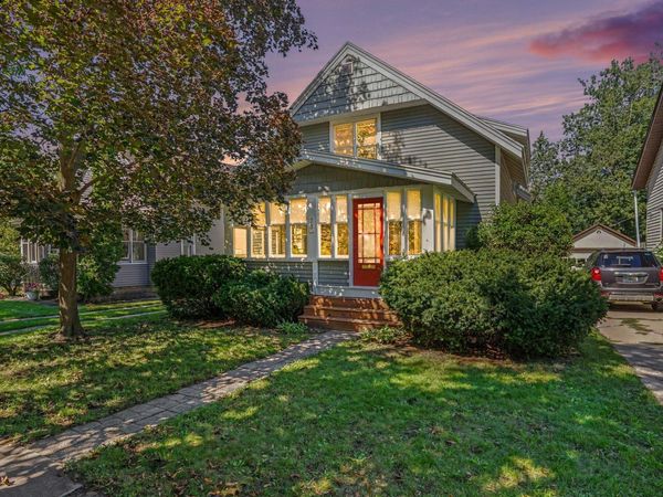 73 E 21st Street, Holland, MI 49423