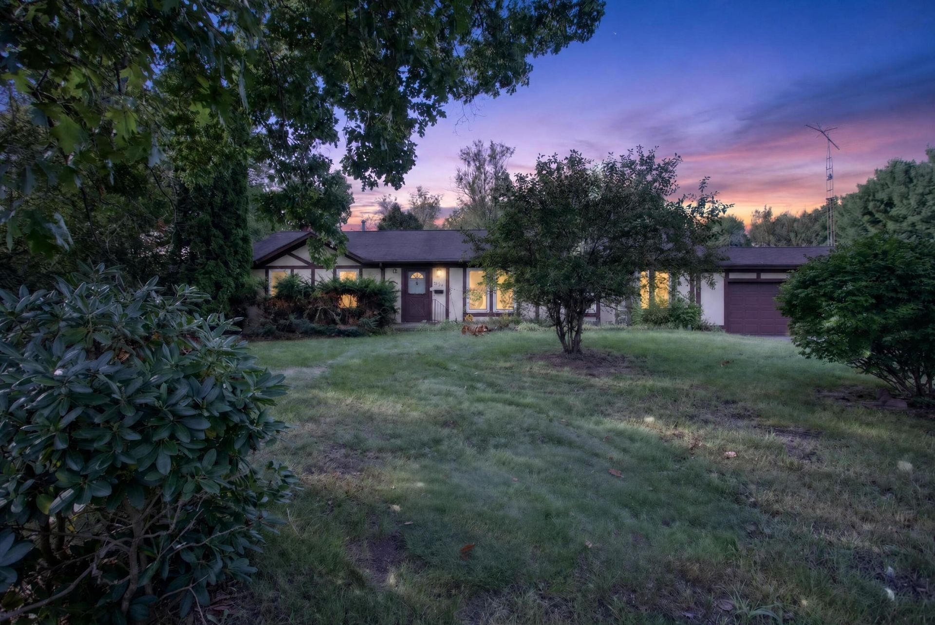 6137 Young Road, Jackson, MI 49201 Main Photo