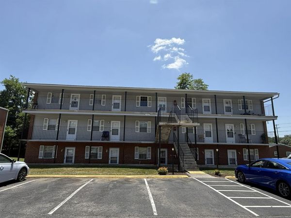 502 Poage LN , Unit 25, Salem, VA 24153