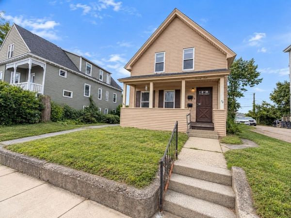 78 Birch St, Worcester, MA 01603