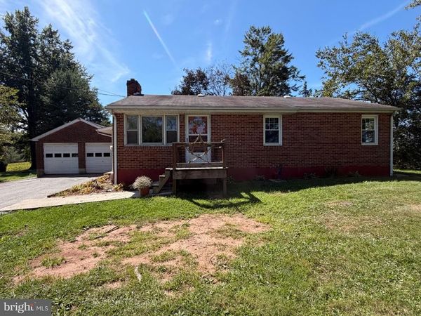 3770 BULL ROAD , DOVER, PA 17315