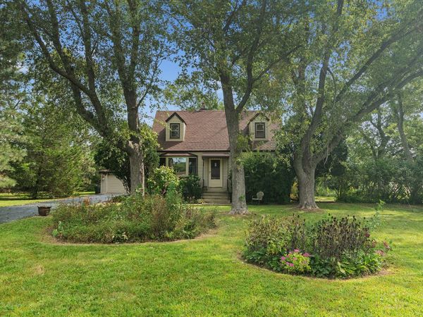 23227 Central Park Avenue , Richton Park, IL 60471