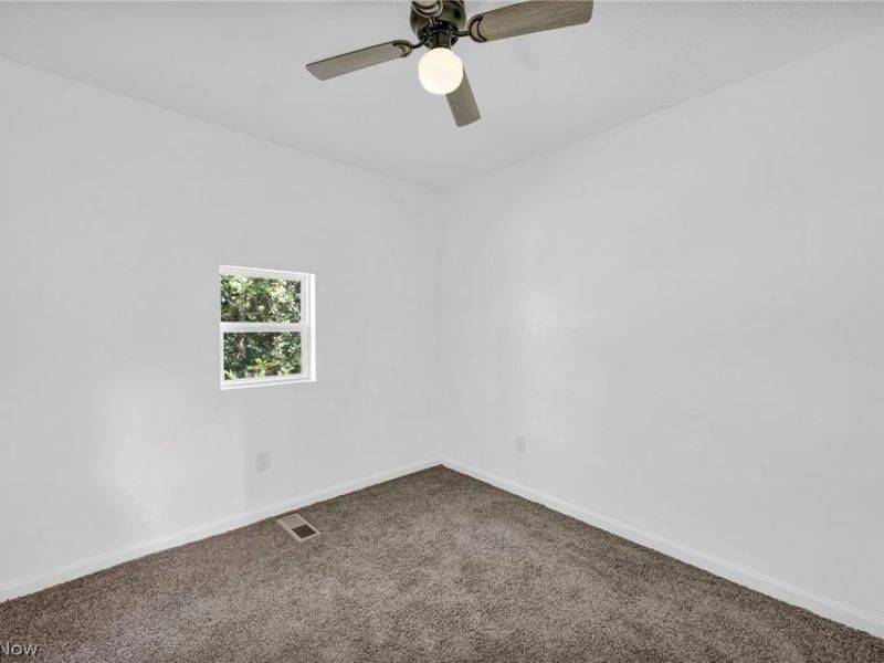 3538 Albany Avenue, Lorain, OH 44055 Photo 32