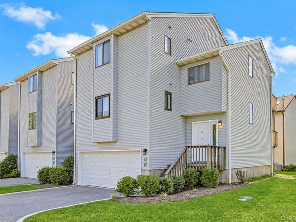 13 James Court , Nanuet, NY 10954