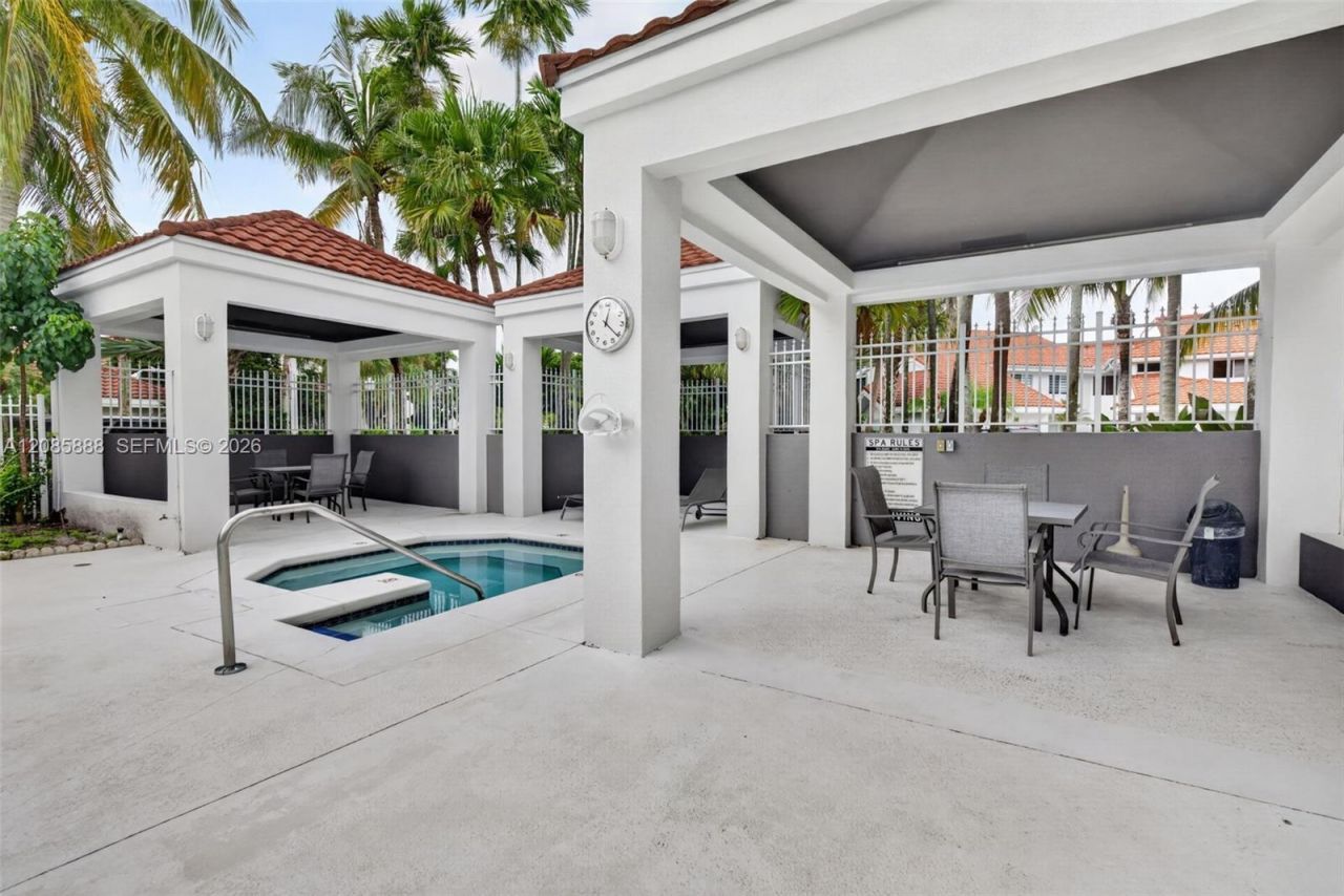 9275 NW 9th Ct, Plantation, FL 33324 Photo