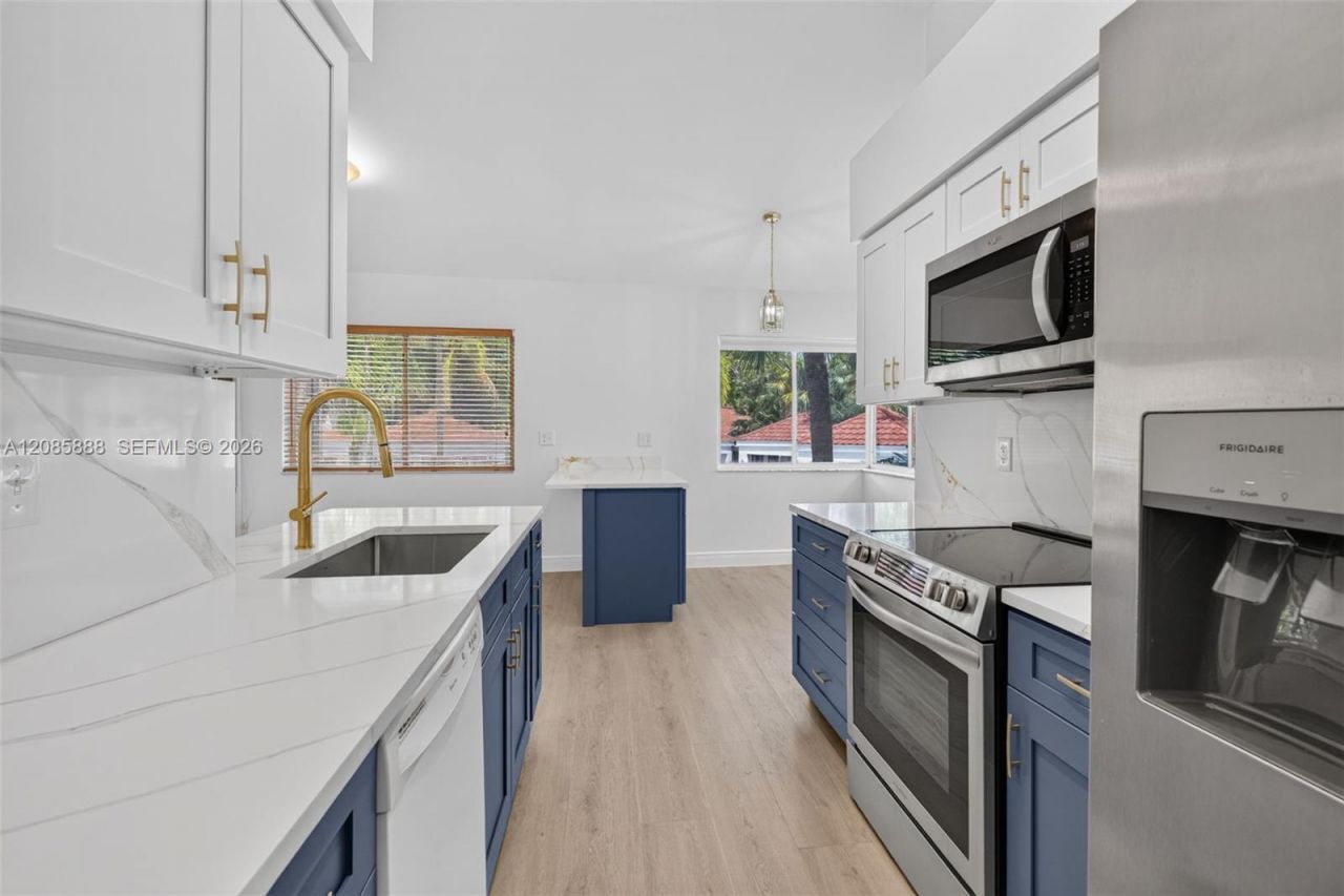 9275 NW 9th Ct, Plantation, FL 33324 Photo