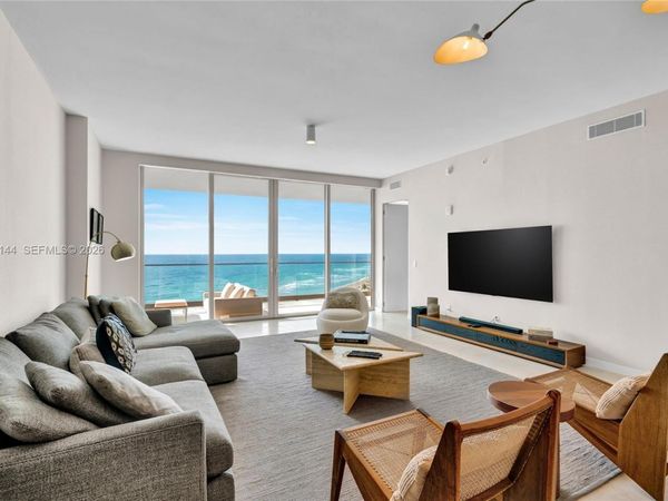 18975 Collins Ave , Unit 903, Sunny Isles Beach, FL 33160