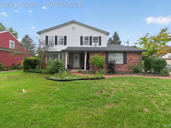 24587 Kings Pointe, Novi, Mi 48375