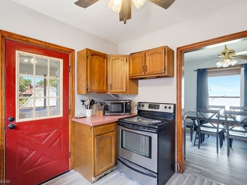 15554 Portage Street, Doylestown, OH 44230 Photo 12