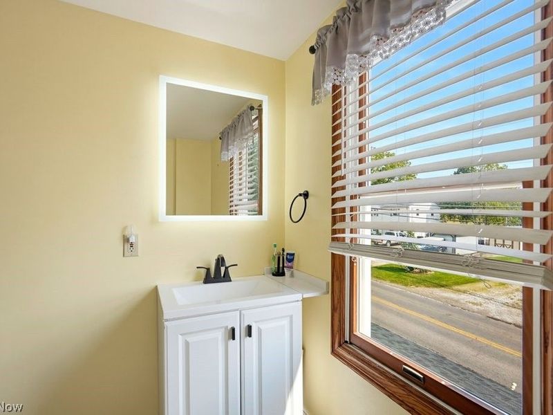 15554 Portage Street, Doylestown, OH 44230 Photo 17
