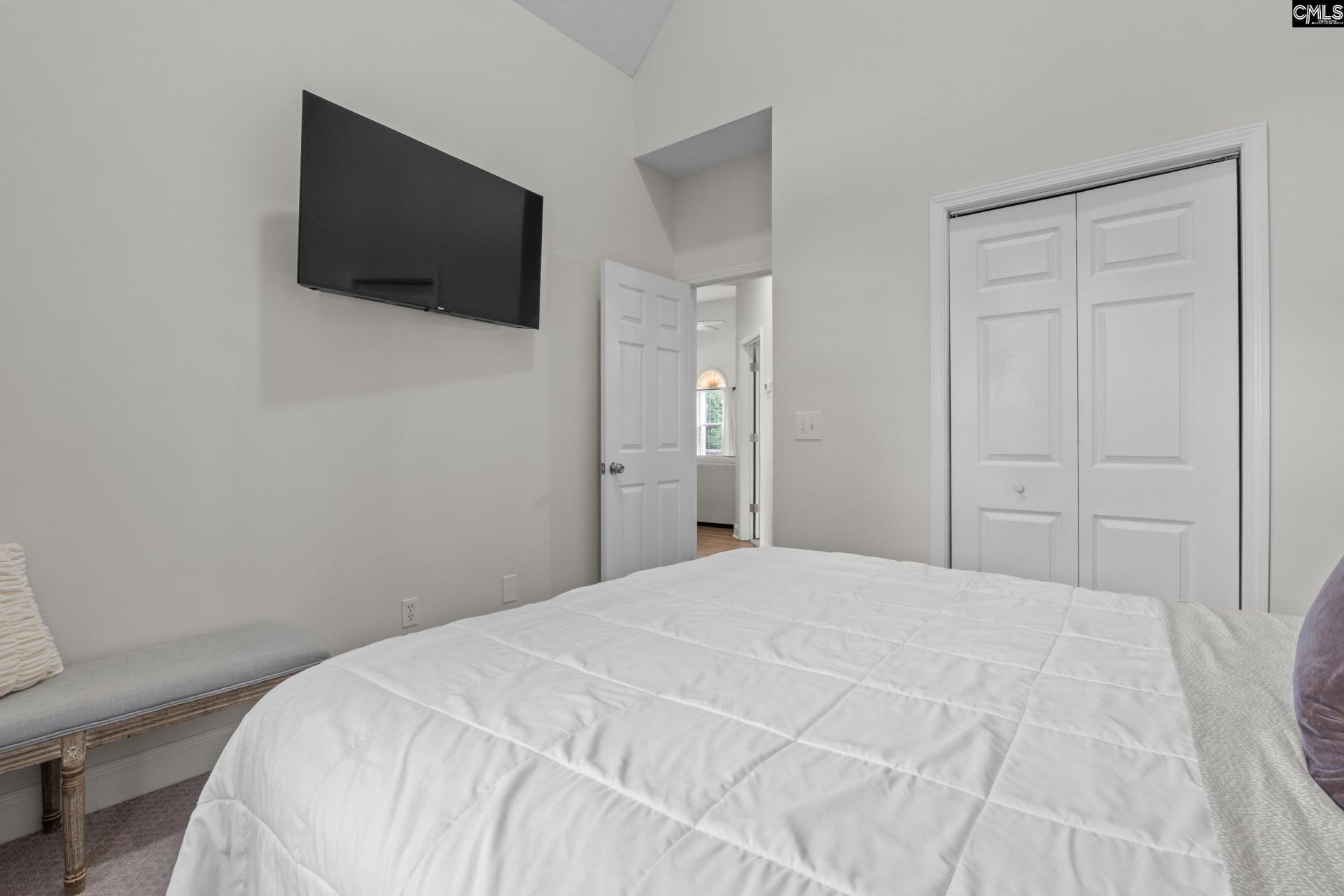 153 Summer Pines Drive  Photo 25