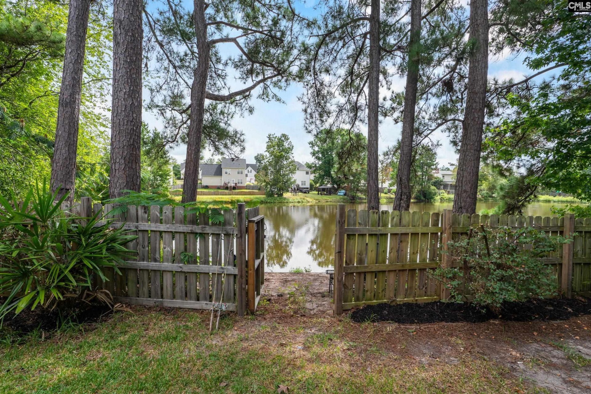 153 Summer Pines Drive  Photo 32