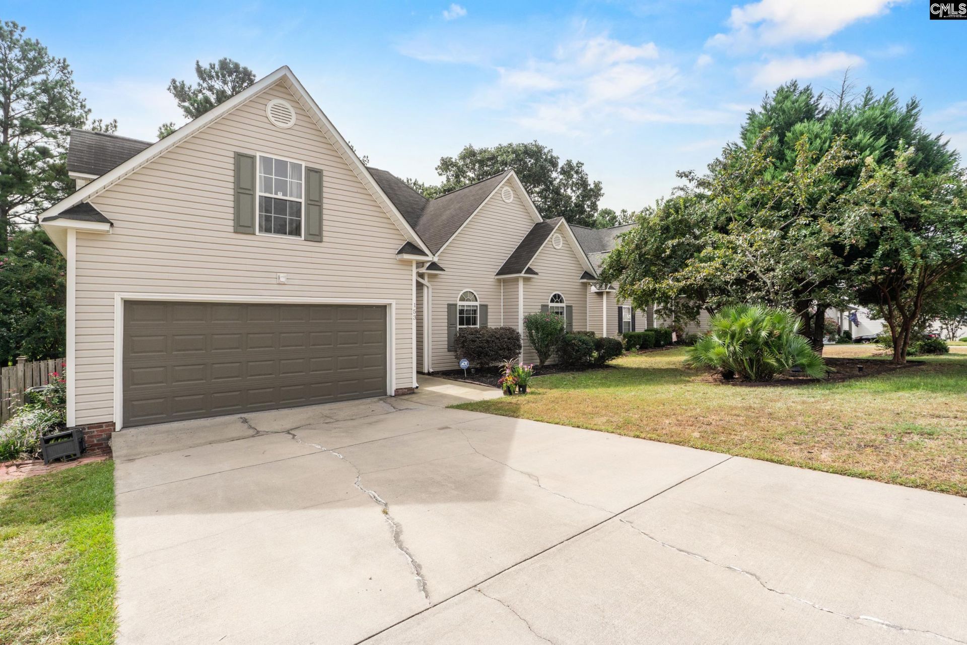 153 Summer Pines Drive  Photo 35