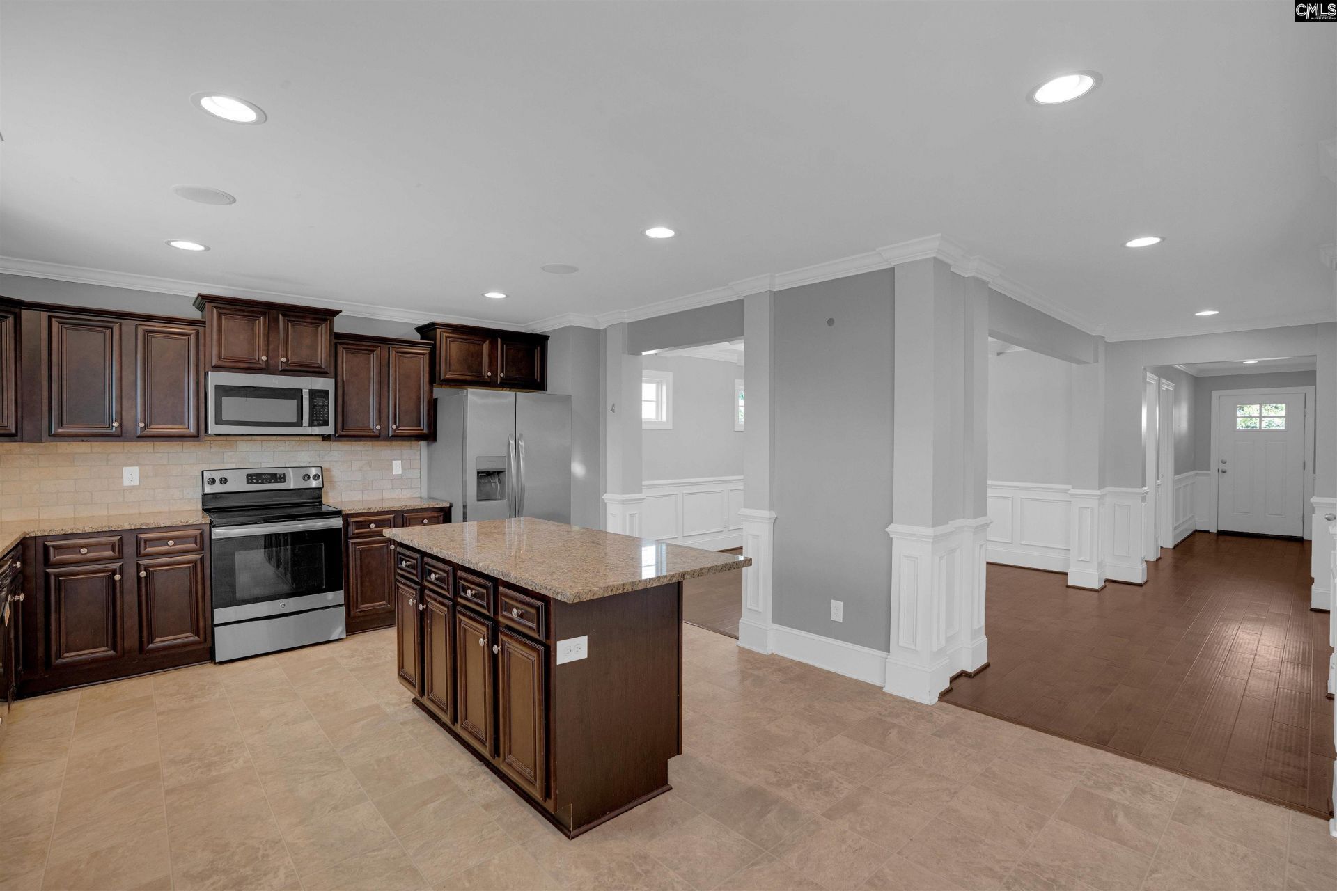 309 Meadow Saffron Drive  Photo 10