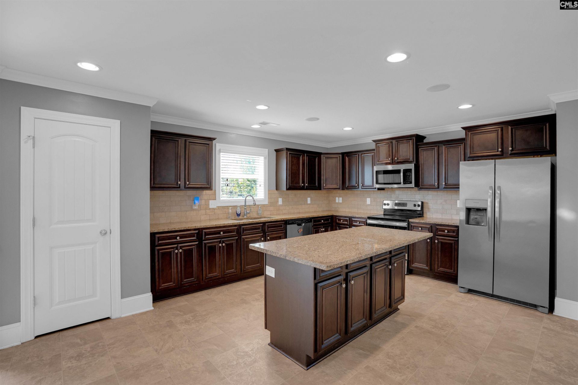 309 Meadow Saffron Drive  Photo 9